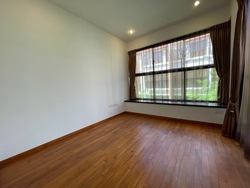 Holland Link (D10), Terrace #500358791